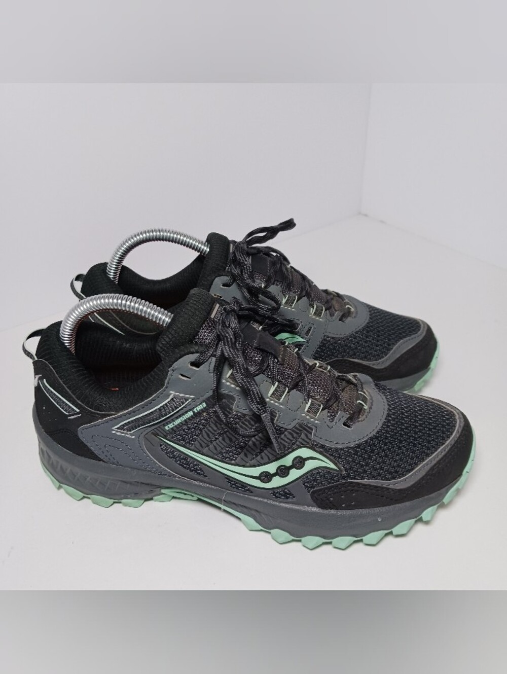 Saucony Excursion TR13 Womens Size 8W Running Shoes Sneakers S10527-4 Gray Black